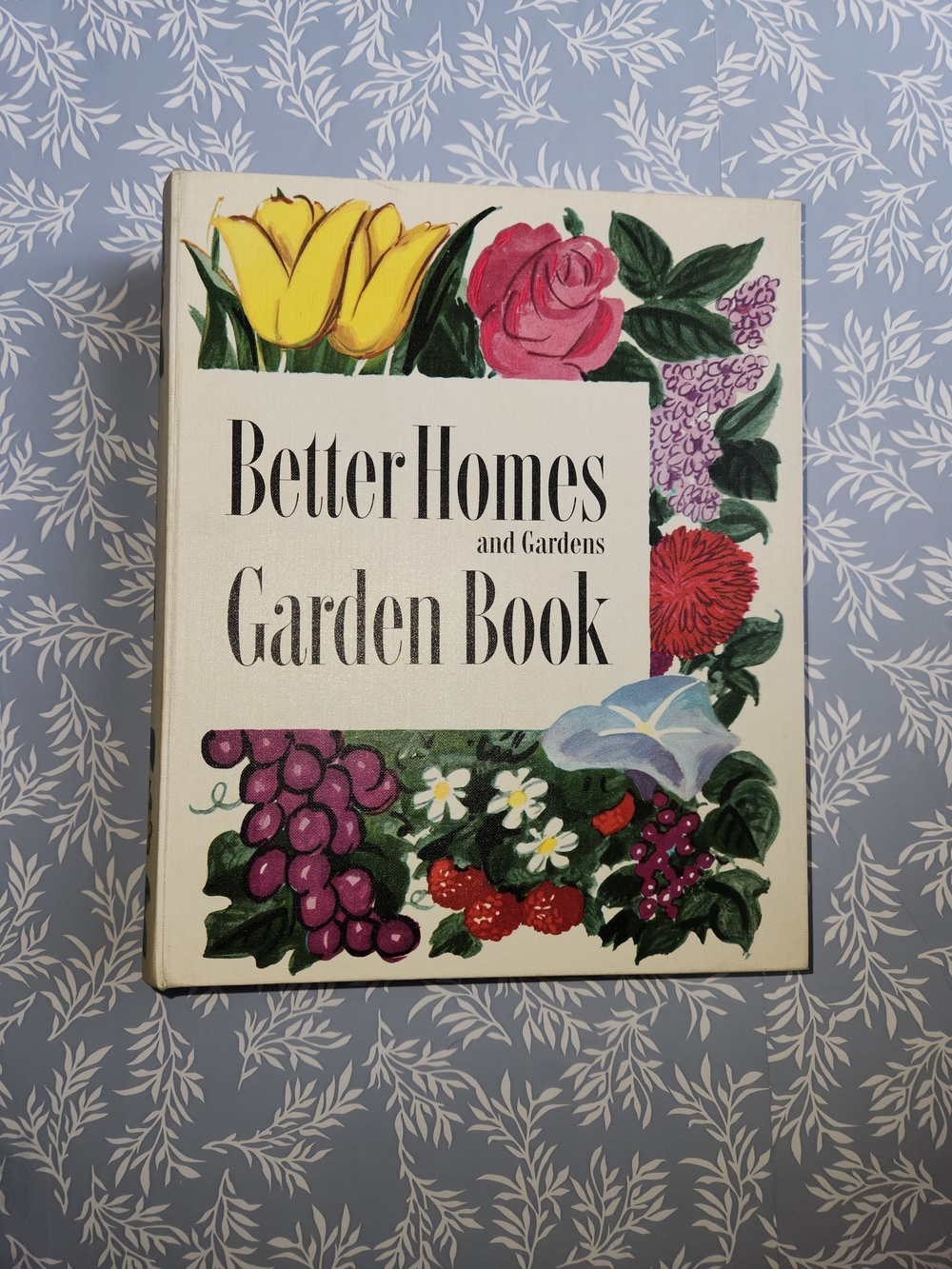 Better Homes and Gardens Garden Book - Vintage
